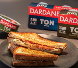 Dardanel ve Somer �ef�ten Dardanel Tonlu Tava Tostu